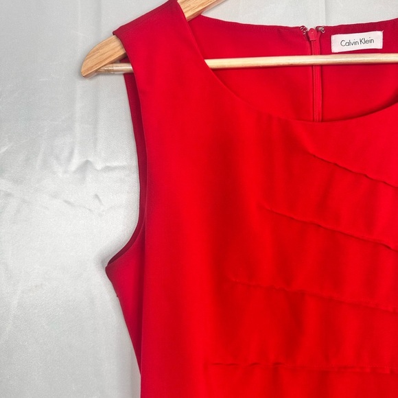 Calvin Klein Red lined Sleeveless Dress - Picture 5 of 10